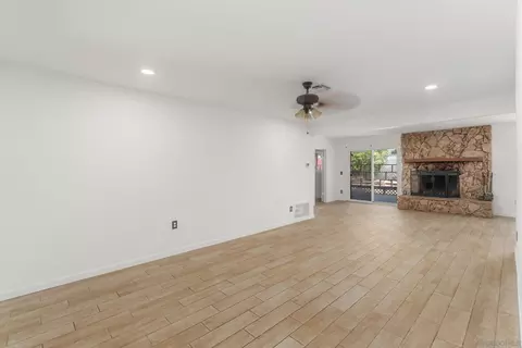 575 Galena St, El Cajon, CA 92019 photo 4