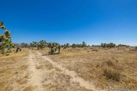 0 W Ave B #2, Lancaster, CA 93536 photo 17