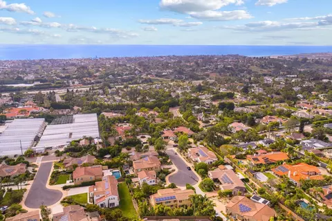 View/Area - 817 Dolphin, Encinitas, CA 92024 photo 5 of 5