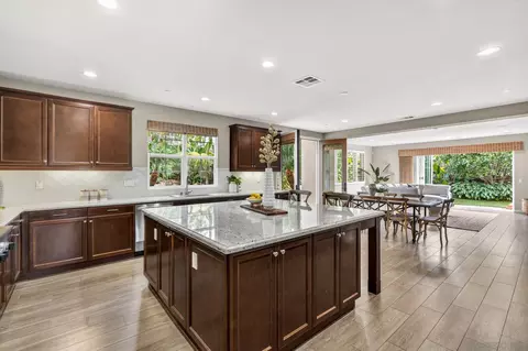 Kitchen - 817 Dolphin, Encinitas, CA 92024 photo 8 of 9