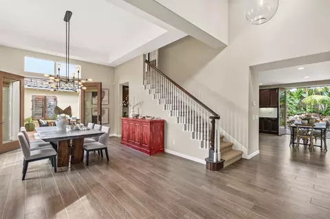 Entry Way - 817 Dolphin, Encinitas, CA 92024 photo 3 of 7