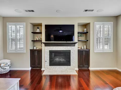 Living - 13589 Sohail, Lakeside, CA 92040 photo 6 of 9