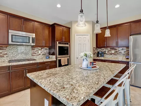 Kitchen - 13589 Sohail, Lakeside, CA 92040 photo 3 of 6
