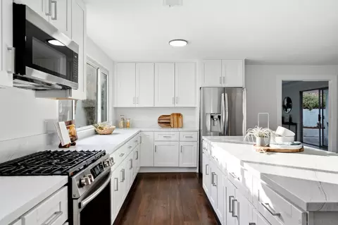 Kitchen - 8832 Greenridge Ave, Spring Valley, CA 91977 photo 3 of 4