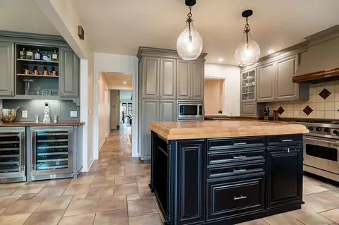 Kitchen - 6117 La Flecha, Rancho Santa Fe, CA 92067 photo 5 of 5