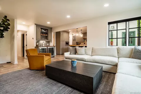 Living - 6117 La Flecha, Rancho Santa Fe, CA 92067 photo 5 of 5