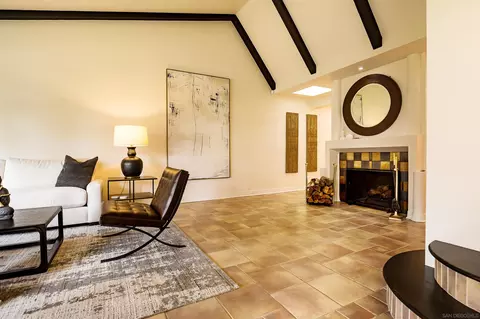 Living - 6117 La Flecha, Rancho Santa Fe, CA 92067 photo 1 of 5