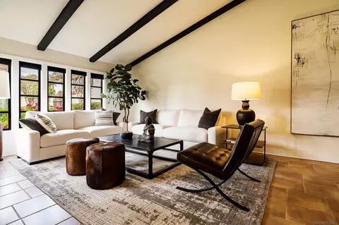 Living - 6117 La Flecha, Rancho Santa Fe, CA 92067 photo 2 of 5