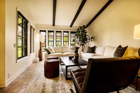 Living - 6117 La Flecha, Rancho Santa Fe, CA 92067 photo 3 of 5