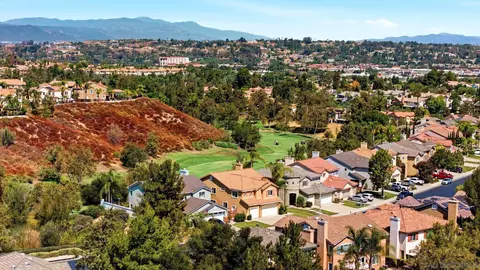 View/Area - 45281 Tioga St, Temecula, CA 92592 photo 5 of 11