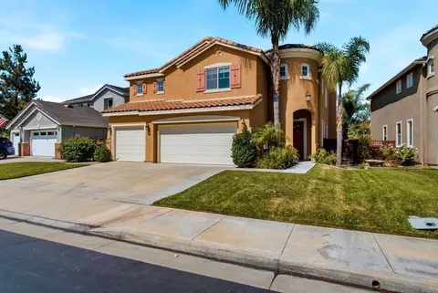 Exterior - 45281 Tioga St, Temecula, CA 92592 photo 5 of 9