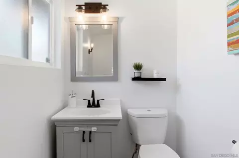 Bath - 5735 Tex St, La Mesa, CA 91942 photo 6 of 6