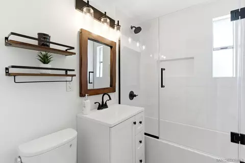 Bath - 5735 Tex St, La Mesa, CA 91942 photo 2 of 6