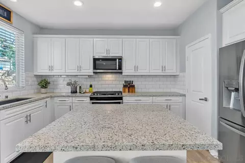 Kitchen - 8507 Yucca St, Santee, CA 92071 photo 3 of 4