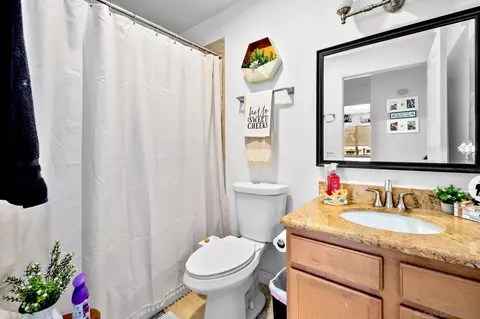 Bath - 615 Fredricks Ave #142, Oceanside, CA 92058 photo 1 of 6
