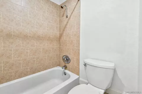 Bath - 615 Fredricks Ave #142, Oceanside, CA 92058 photo 1 of 1