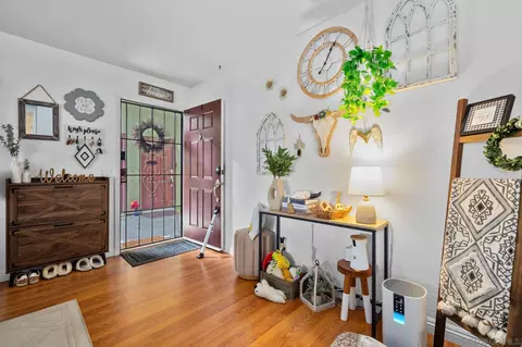 Entry Way - 615 Fredricks Ave #142, Oceanside, CA 92058 photo 1 of 3