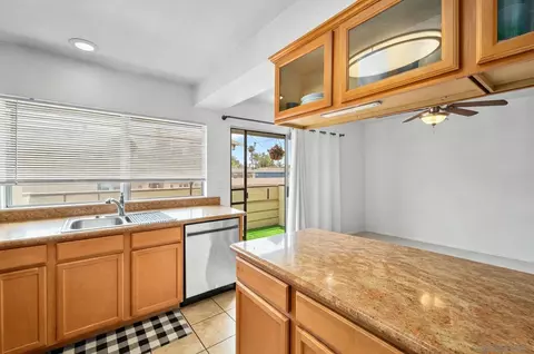 Kitchen - 615 Fredricks Ave #142, Oceanside, CA 92058 photo 2 of 2