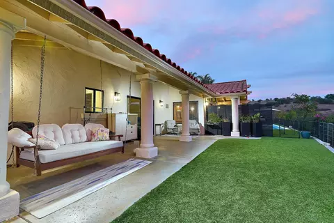 Exterior - 3064 Live Oak Park Rd, Fallbrook, CA 92028 photo 8 of 26