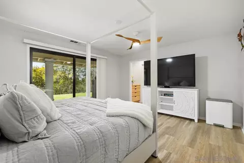 Bedroom - 3064 Live Oak Park Rd, Fallbrook, CA 92028 photo 1 of 3