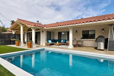 Exterior - 3064 Live Oak Park Rd, Fallbrook, CA 92028 photo 13 of 26