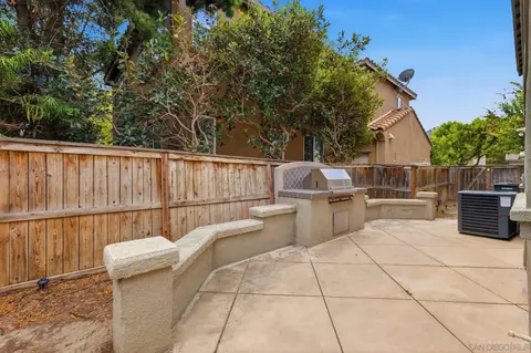 Exterior - 31544 Mendocino Ct, Temecula, CA 92592 photo 9 of 11