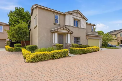 Exterior - 31544 Mendocino Ct, Temecula, CA 92592 photo 4 of 11