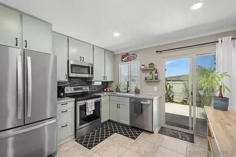 Kitchen - 8777 Wahl St, Santee, CA 92071 photo 2 of 3