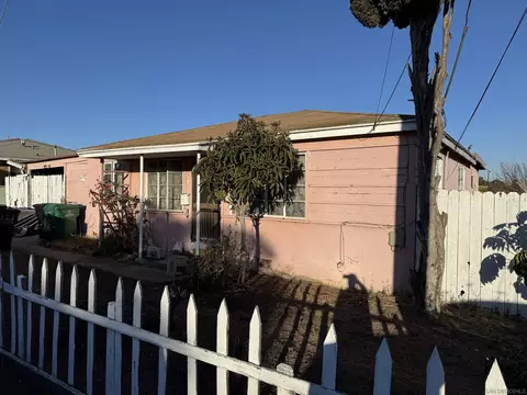 2787 Ulric, San Diego, CA 92111