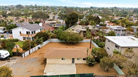 View/Area - 1465 Neptune Ave, Encinitas, CA 92024 photo 9 of 15