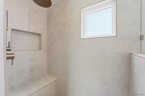 Bath - 4968 Poseidon, Oceanside, CA 92056 photo 6 of 6