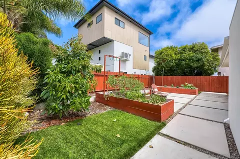 Exterior - 5379 La Jolla Mesa, La Jolla, CA 92037 photo 6 of 8