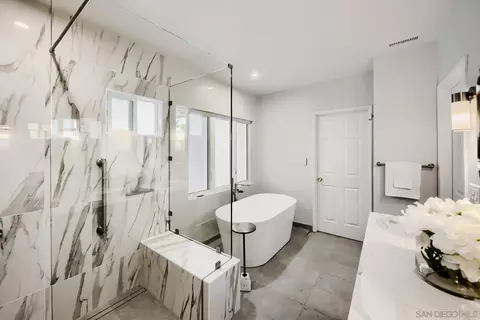 Bath - 5379 La Jolla Mesa, La Jolla, CA 92037 photo 3 of 6