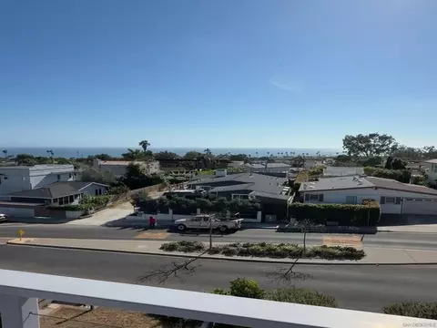 View/Area - 5379 La Jolla Mesa, La Jolla, CA 92037 photo 5 of 21