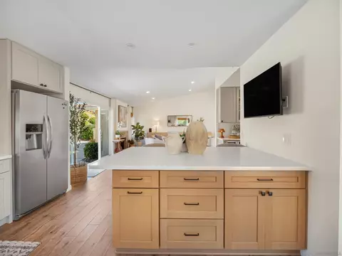 Kitchen - 1022 Daisy Ave, Carlsbad, CA 92011 photo 7 of 7