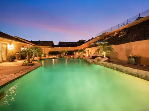 Exterior - 1022 Daisy Ave, Carlsbad, CA 92011 photo 9 of 19