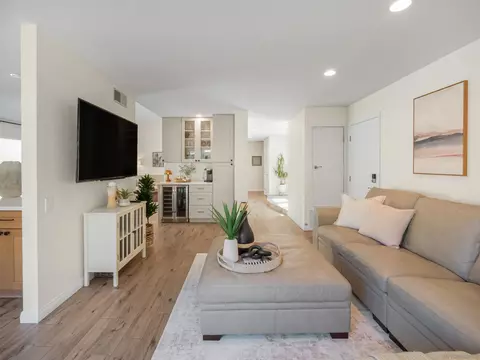 Living - 1022 Daisy Ave, Carlsbad, CA 92011 photo 5 of 5