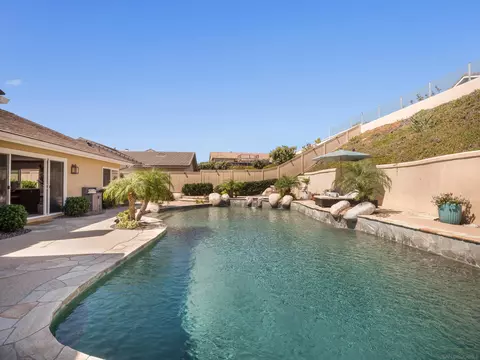 Exterior - 1022 Daisy Ave, Carlsbad, CA 92011 photo 10 of 19