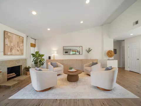 Living - 1022 Daisy Ave, Carlsbad, CA 92011 photo 2 of 5