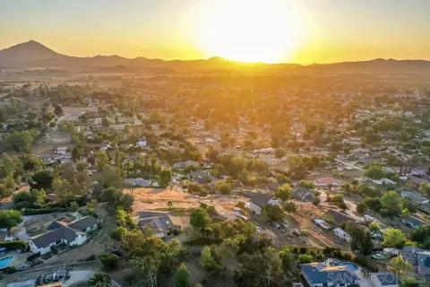 View/Area - 1234 Ramona St, Ramona, CA 92065 photo 7 of 9