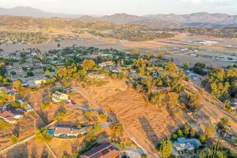 View/Area - 1234 Ramona St, Ramona, CA 92065 photo 4 of 9