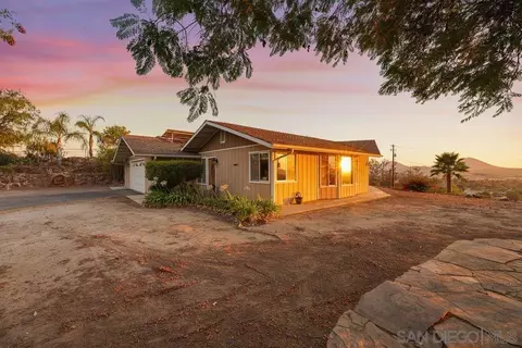 Exterior - 1234 Ramona St, Ramona, CA 92065 photo 4 of 7