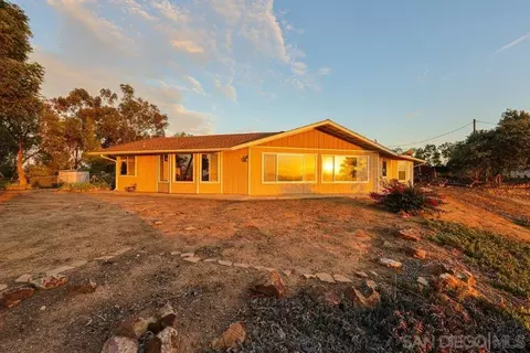 Exterior - 1234 Ramona St, Ramona, CA 92065 photo 1 of 7
