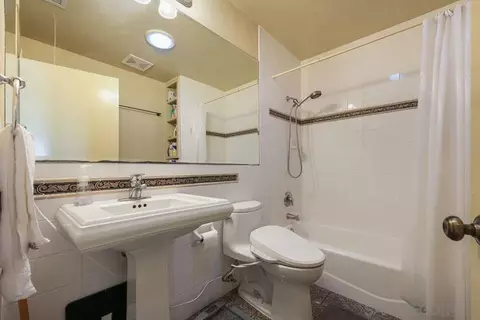 Bath - 1234 Ramona St, Ramona, CA 92065 photo 1 of 3