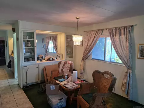 Dining - 1010 E Bobier Dr #9, Vista, CA 92084 photo 2 of 2