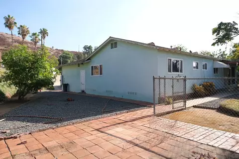 Exterior - 1101 Cresthill Pl, El Cajon, CA 92021 photo 3 of 7