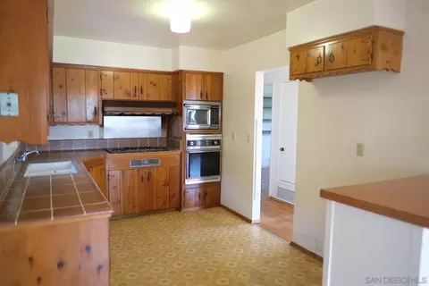 Kitchen - 1101 Cresthill Pl, El Cajon, CA 92021 photo 1 of 2