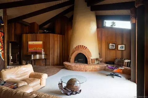 Living - 16512 Wilderness Rd, Poway, CA 92064 photo 2 of 2