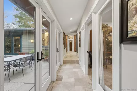 Entry Way - 13327 Calle Colina, Poway, CA 92064 photo 3 of 3