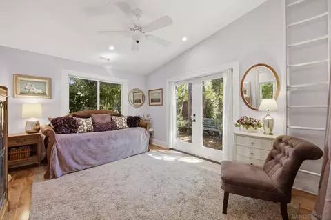 Bedroom - 13327 Calle Colina, Poway, CA 92064 photo 10 of 11